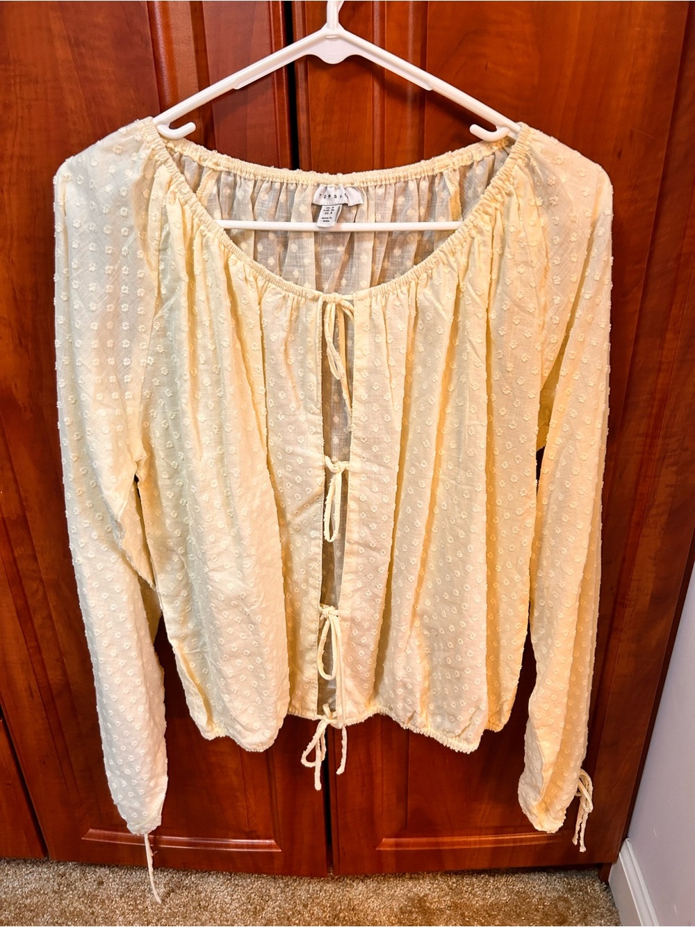 NWOT Topshop Butter Yellow Swiss Dot Tie-Front Peasant Blouse